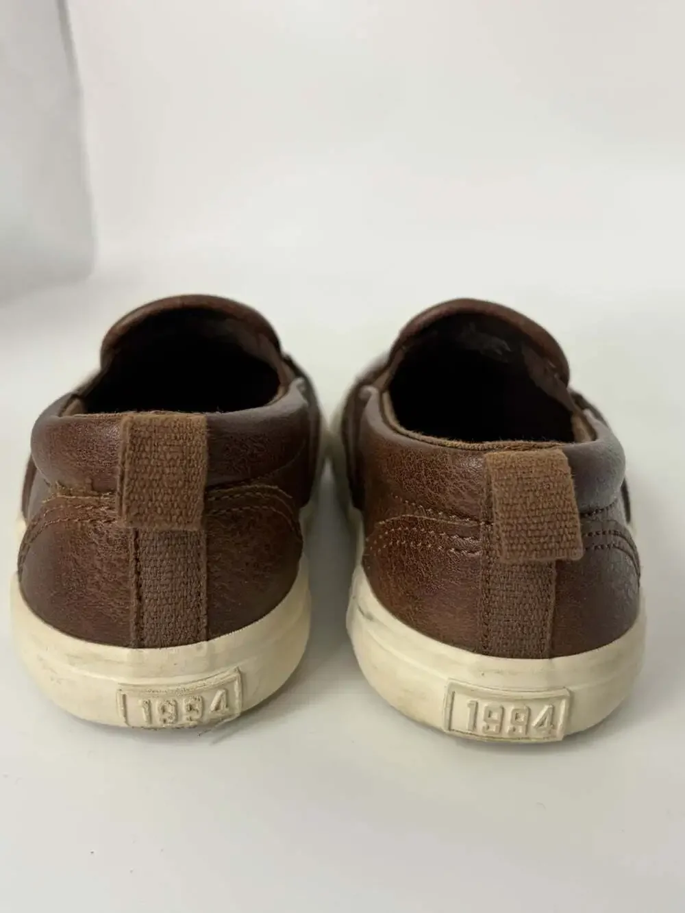 Old Navy Shoes Boys 7C Brown Faux Leather Slip-On Sneakers